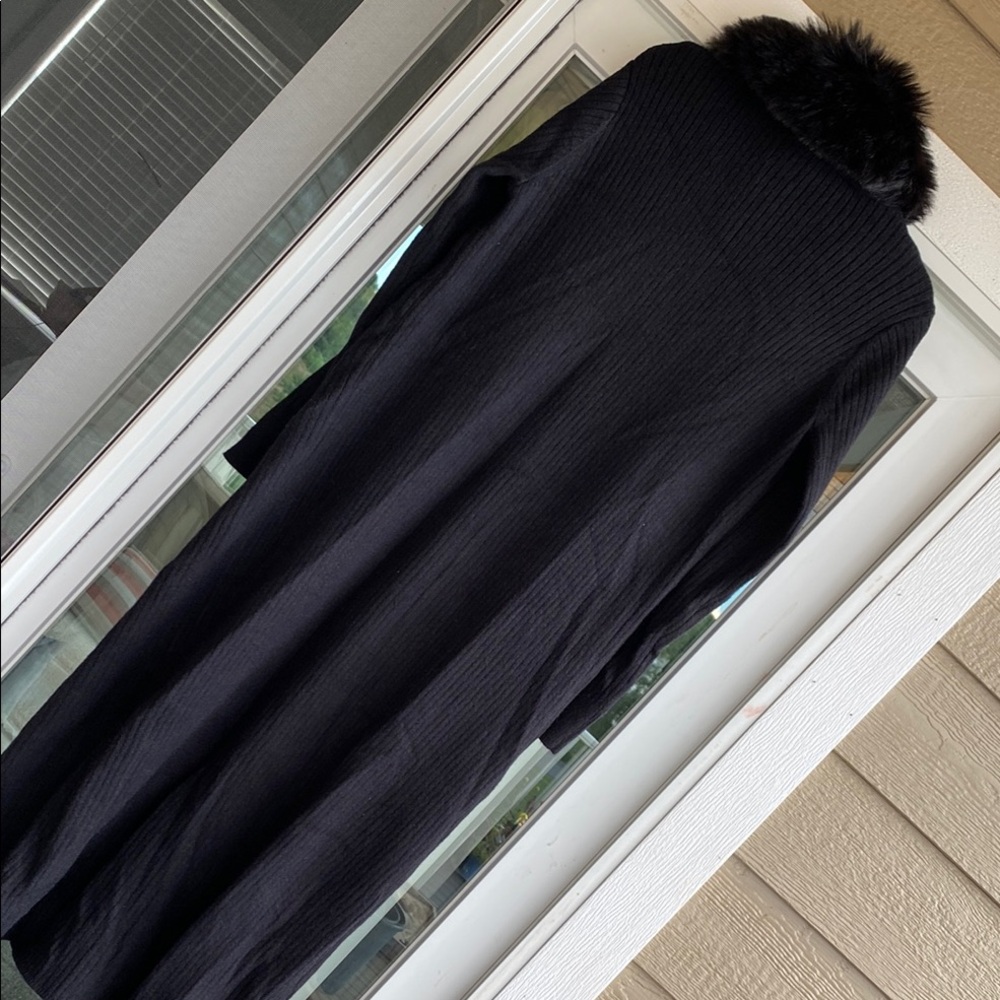 Brand new Show Me Your MuMu Black Cardigan with Faux Fur Collar Size Large - Picture 9 of 10